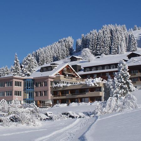 Ferien- Und Familienhotel Alpina Adelboden Dış mekan fotoğraf